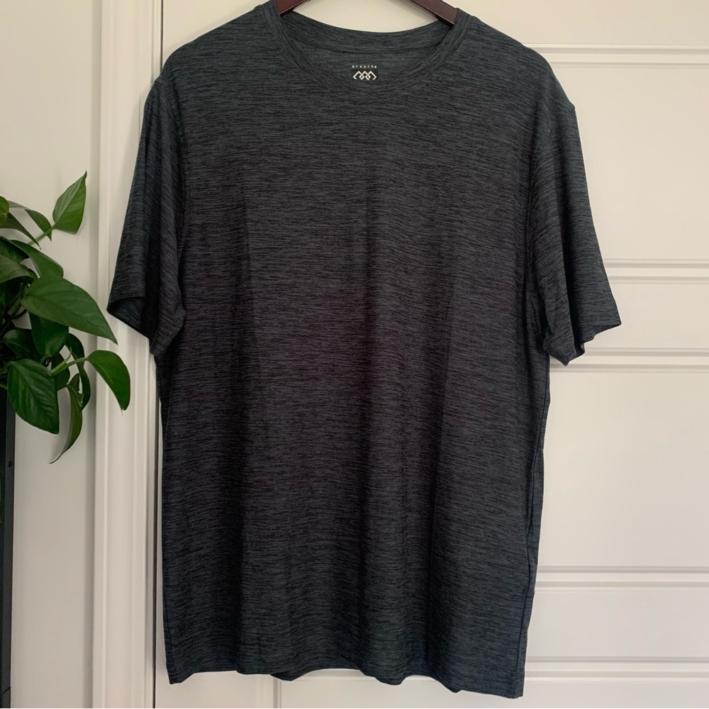 • [Legends] Breathable Athletic Tee •